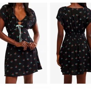 NWT FREE PEOPLE Everyone's Favorite Mini / Black Combo